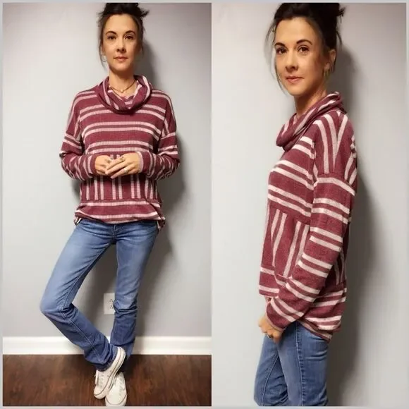Burgundy Striped Turtleneck Pullover Top - Picture 2 of 8
